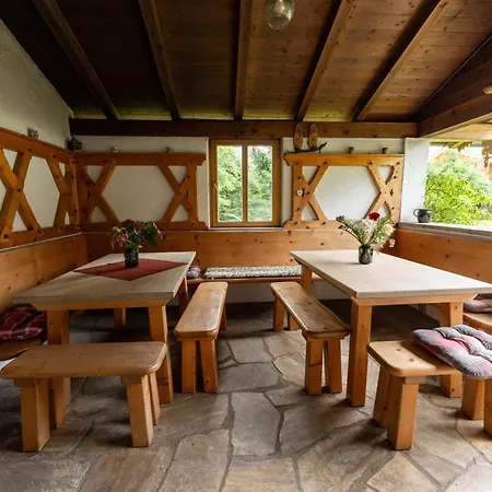 여관 Chiemgau Rottau